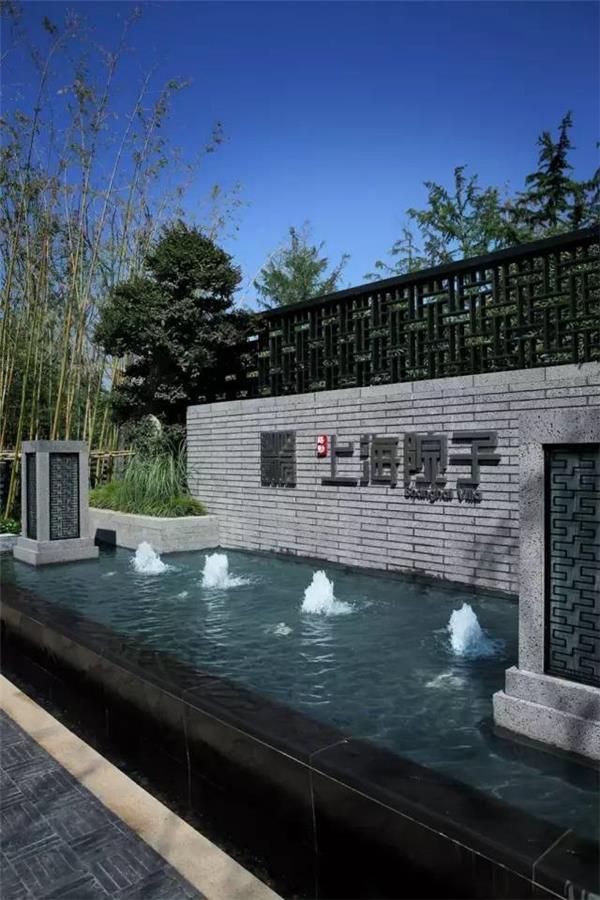 中式水景墙