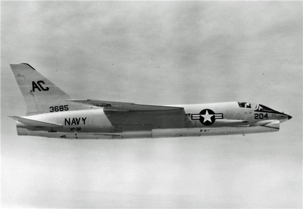 F8U/F-8战斗机（绰号：“十字军战士”）_1797563