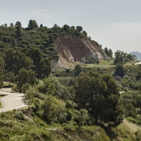 伊瓜拉达的老矿山沿途风景（2019年公共项目类别奖）_3525489