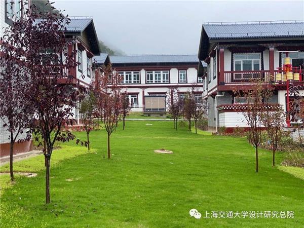 上海对口援藏25年典范-亚东县边境小康示范村（庞达村）建设_3599658