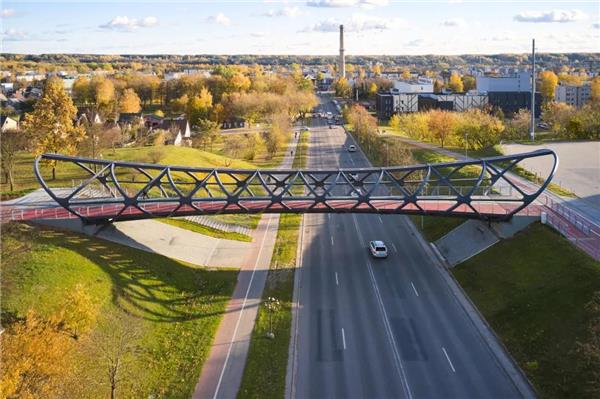 BRIDGE IN THE JONAVA，约纳瓦的人行天桥#天桥 #人行桥 #桥梁设计 