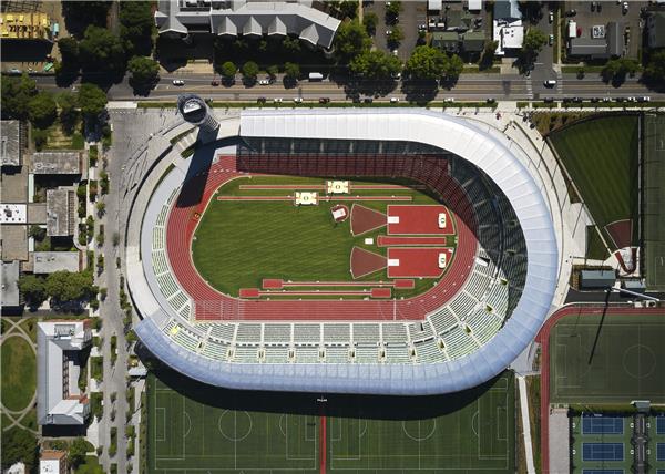 俄勒冈大学体育场Hayward Field改造_3731892