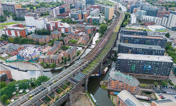 Castlefield Viaduct 卡斯尔菲尔德高架公园_3794501