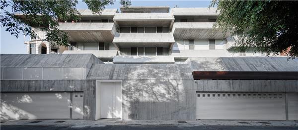 台湾最南端地区，坡屋顶之家 / Behet Bondzio Lin Architekten_3809296