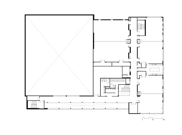 Saint-Apollinaire Multipurpose Center-建筑设计_413051