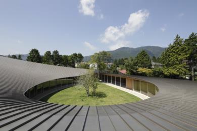 Villa at Sengokubara | Shigeru Ban Architects_415780