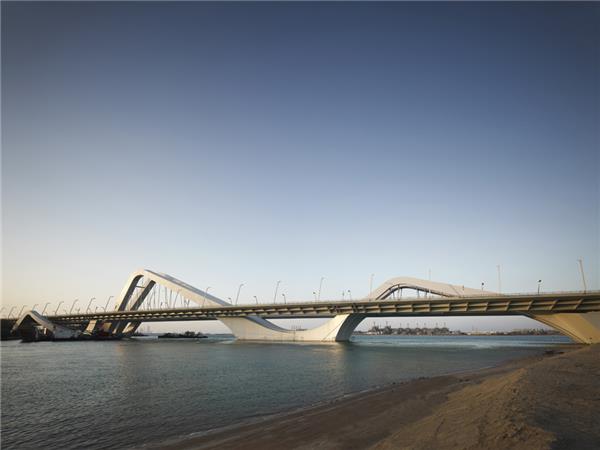 谢赫扎耶德大桥(Sheikh Zayed Bridge)_421134