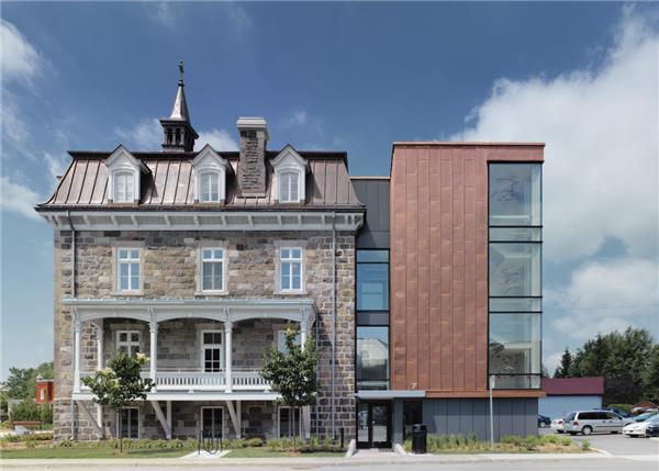 Saint Roch de l Achigan市政厅，加拿大 / Affleck de la Riva architects-建筑设计_427172