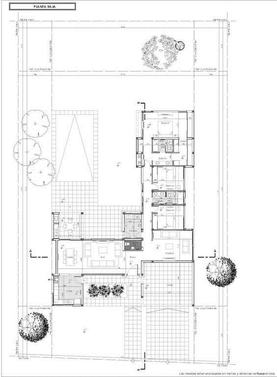 L型住宅平面图_3504446