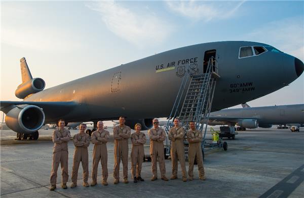 KC-10加油机（绰号：“补充者” Extender）_1377498