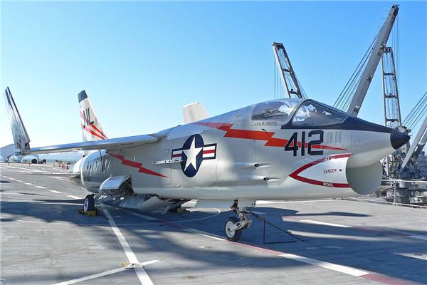 F8U/F-8战斗机（绰号：“十字军战士”）_1797521