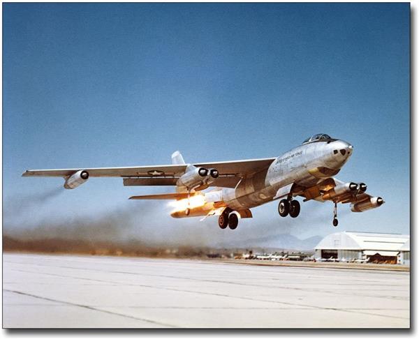 B-47轰炸机（绰号：“同温层喷射” Stratojet）_1271269