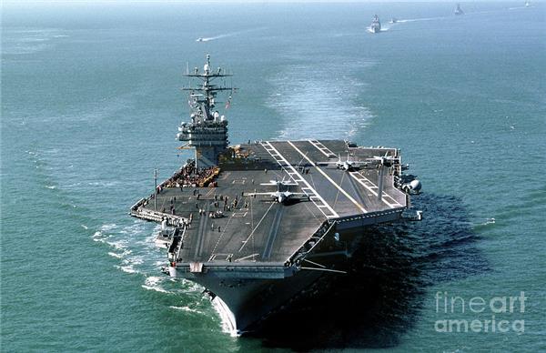 CVN-70CarlVinson“卡尔.文森”号核动力航空母舰_1176052