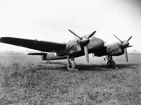 英俊战士（Beaufighter）重型战斗机_2186884