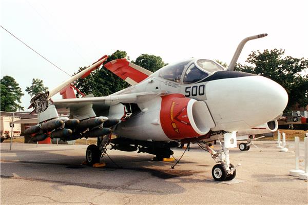 A-6攻击机（绰号：“入侵者” ）_1160576