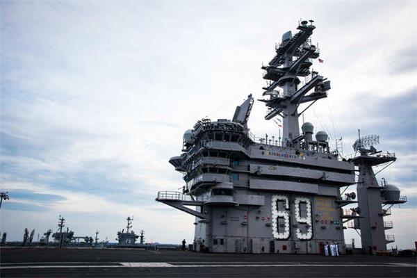 CVN-69DwightD.Eisenhower“艾森豪威尔”号核动力航空母舰_1176071