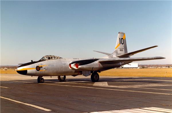 B-45轰炸机（绰号：“龙卷风” Tornado）_1303165