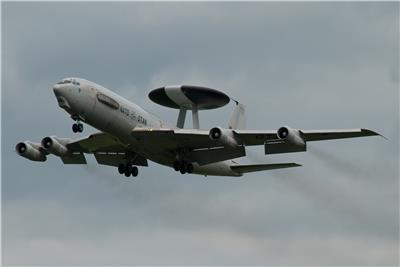 E-3预警机（绰号：“望楼” AWACS）