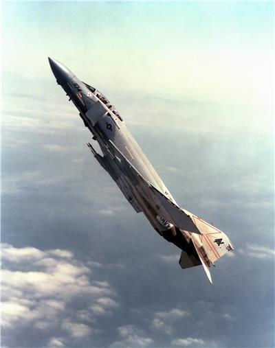 F-4战斗机（绰号：“鬼怪／鬼怪Ⅱ” Phantom Ⅱ）