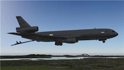 KC-10加油机（绰号：“补充者” Extender）