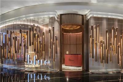 曼谷BLUE法式餐厅设计，超大落地窗