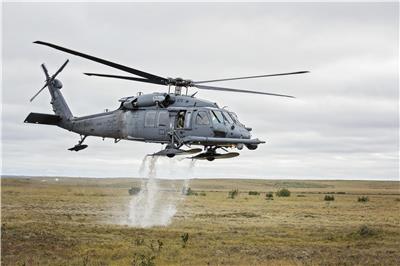 HH-60救援直升机（绰号：“铺路鹰” hawk）