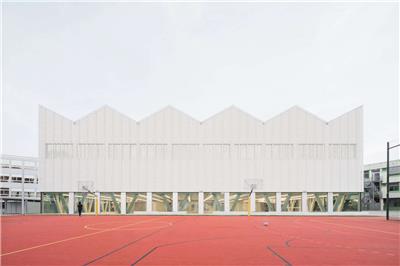 于伯林根校园体育中心 / wulf architekten