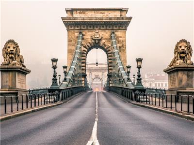 Szechenyi Chain Bridge