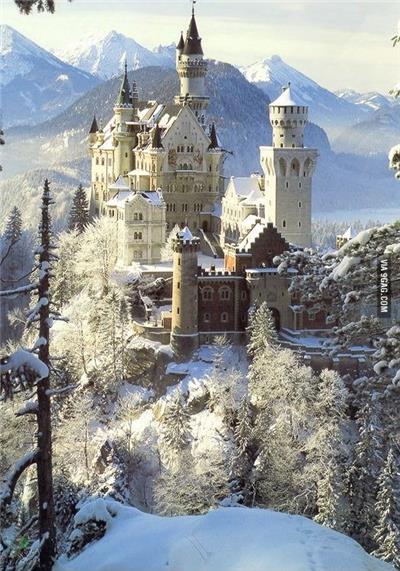 Neuschwanstein Castle