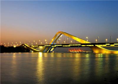 谢赫扎耶德大桥(Sheikh Zayed Bridge)