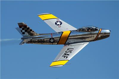 F-86战斗机（绰号：“佩刀” Sabre）