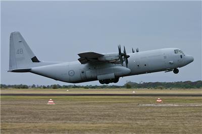 C-130运输机（绰号：“大力神”）