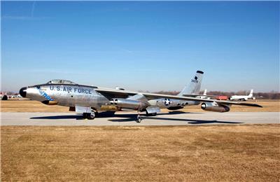 B-47轰炸机（绰号：“同温层喷射” Stratojet）