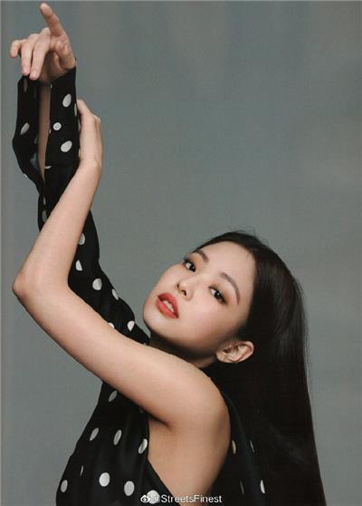 StreetsFinest X Jennie ????