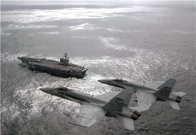 CVN-76RonaldReagan“里根”号核动力航空母舰