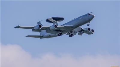 E-3预警机（绰号：“望楼” AWACS）