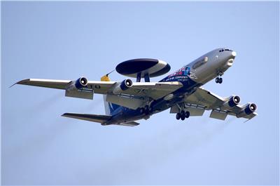 E-3预警机（绰号：“望楼” AWACS）