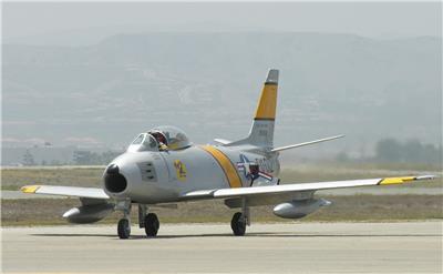 F-86战斗机（绰号：“佩刀” Sabre）